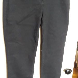 NYDJ size 2 skinny black jeans NWT